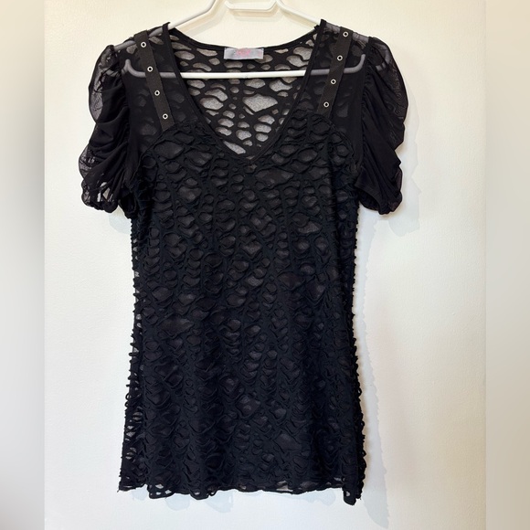 LGP by Parnassa Tops - Black Textured Lace V-Neck Women's Top